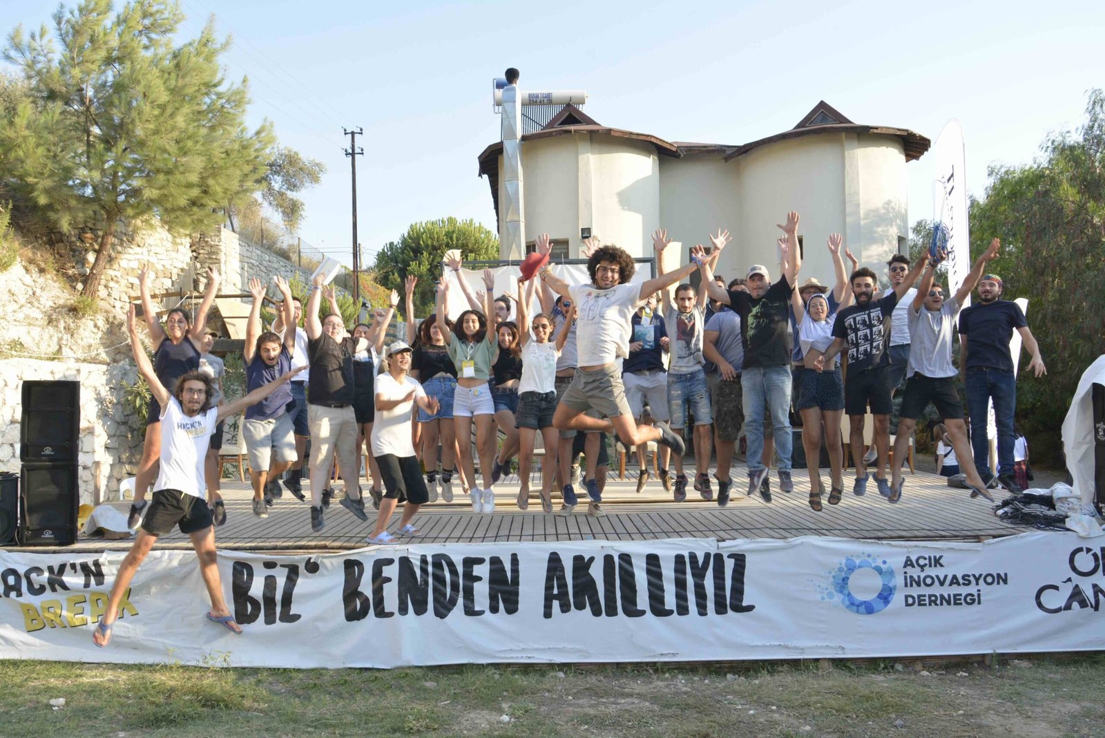 4. HacknBreak: Açık İnovasyon Kampı Urla'da Gerçekleşti