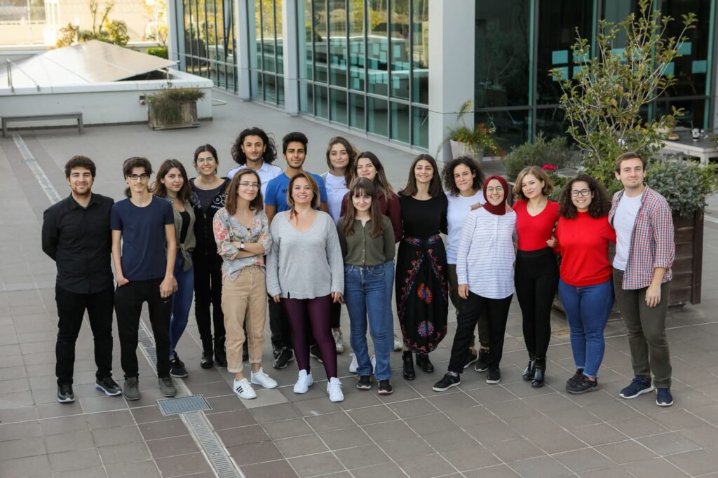 Çelikel Eğitim Vakfı Yeni Bursiyerlerini Karşıladı
