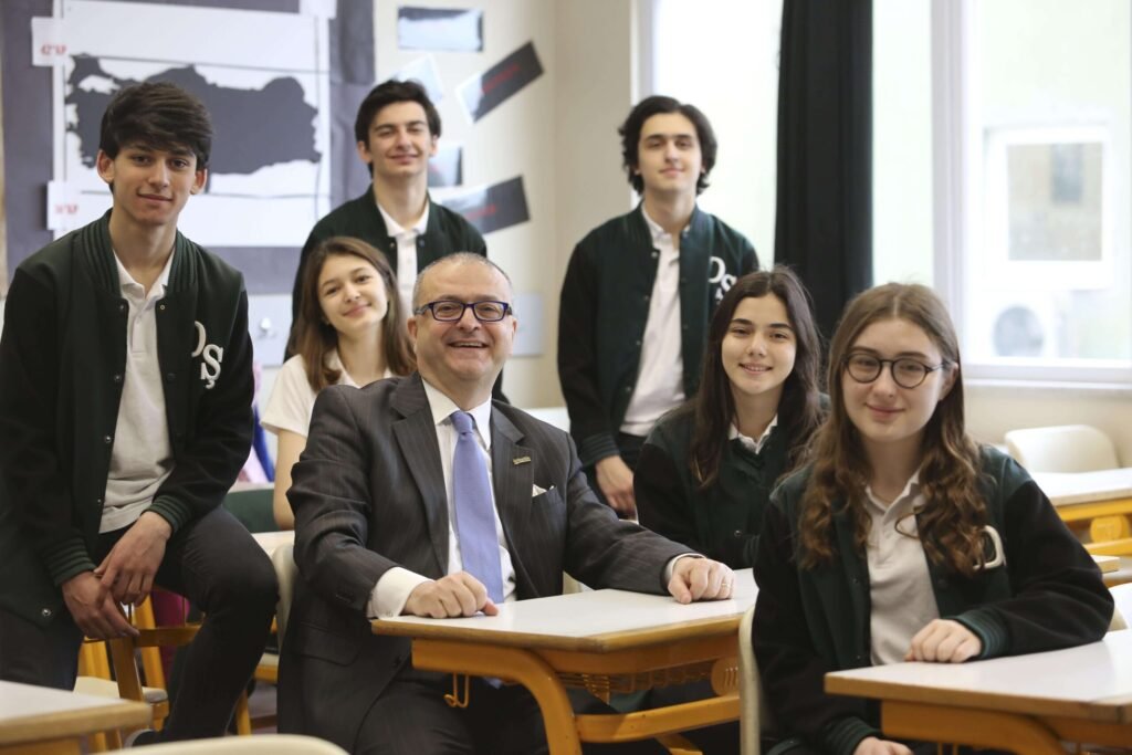 Darüşşafaka Cemiyeti’ne TKYD ödülü!