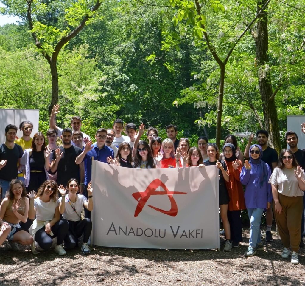 Anadolu Vakfı’nın Burs Programına Başvurular 30 Eylül’de Sona Eriyor!