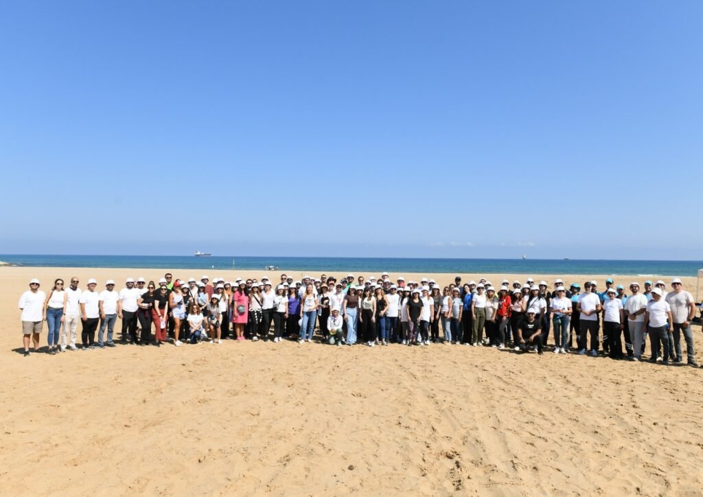 Deniz Yaşamını Koruma Derneği ve TÜRÇEV ile İş Birliği Yaptı: Nestlé Türkiye’den Kısırkaya’da Kıyı Temizliği