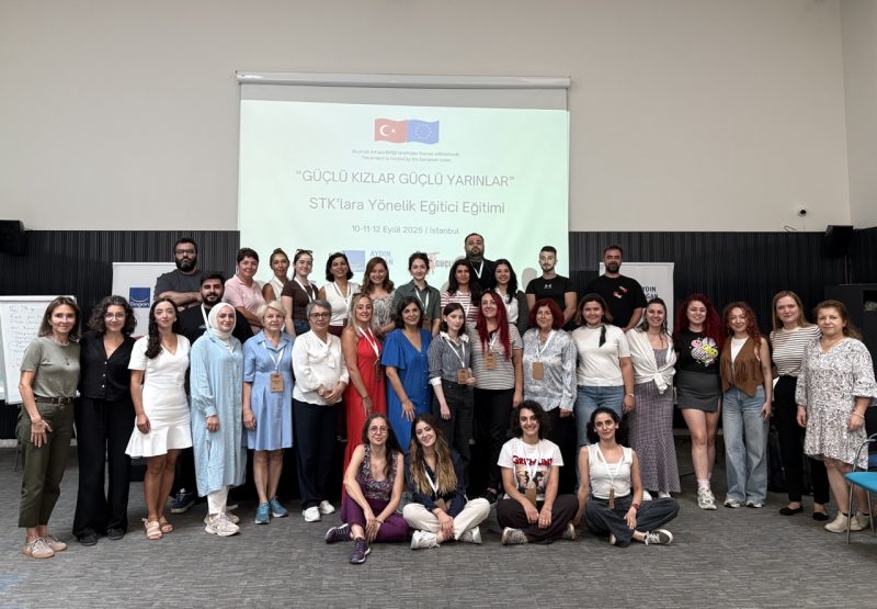 Aydın Doğan Vakfı ve AB İşbirliğiyle "Eğitici Eğitimi" Programı Başarıyla Tamamlandı